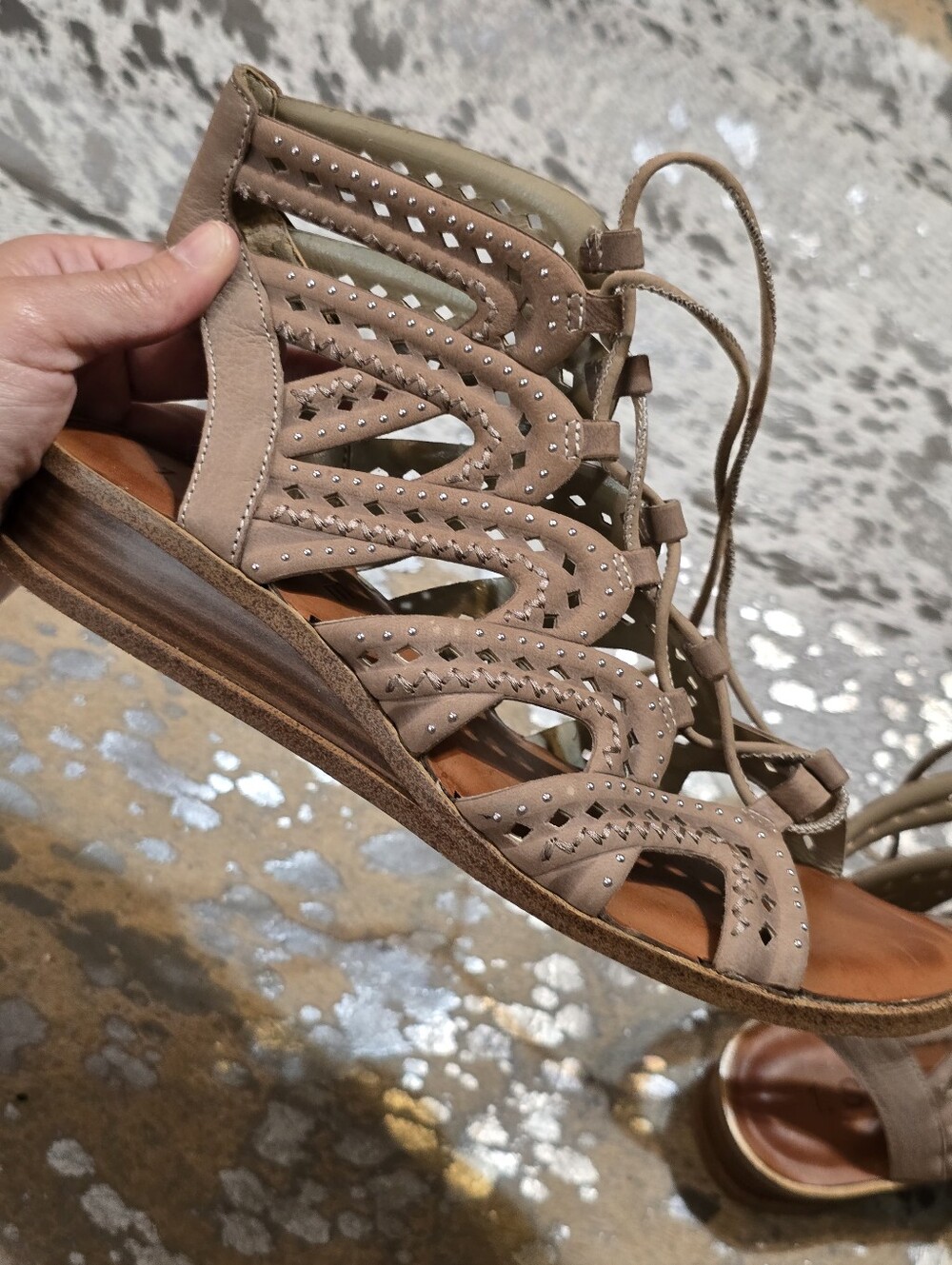 Women’s Lace-Up Cutout Sandals in Taupe Suede